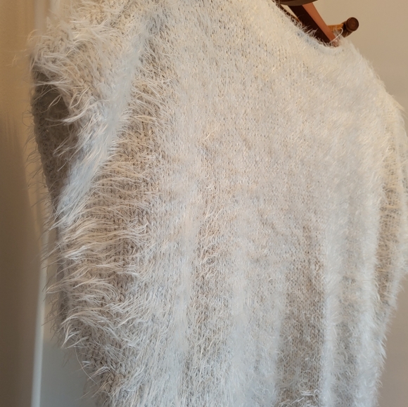 Marble | Two Button-Up Ladies Cardigan | Size Large - Picture 13 of 14